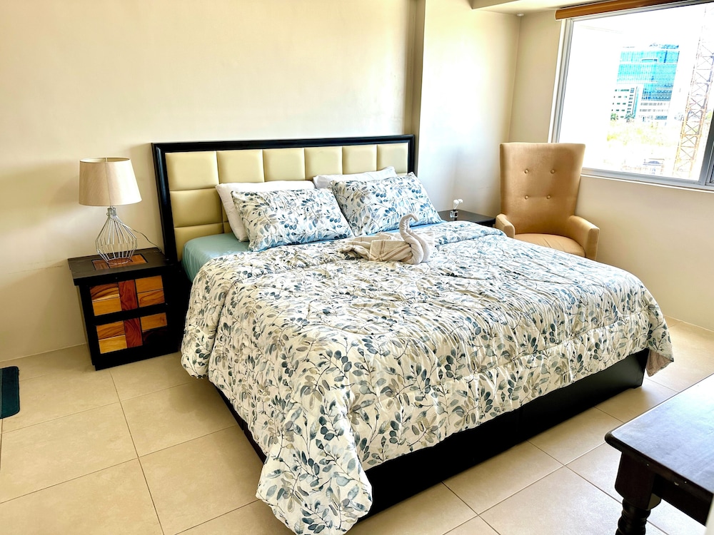 Superior Apartment, Balcony, Pool View photo 1