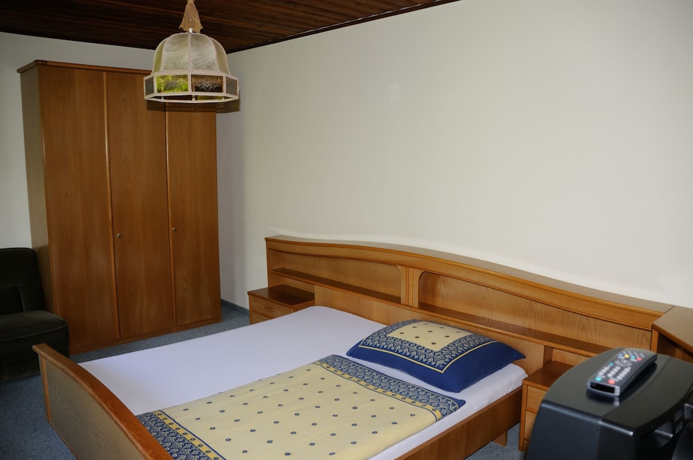 Double Room Single Use