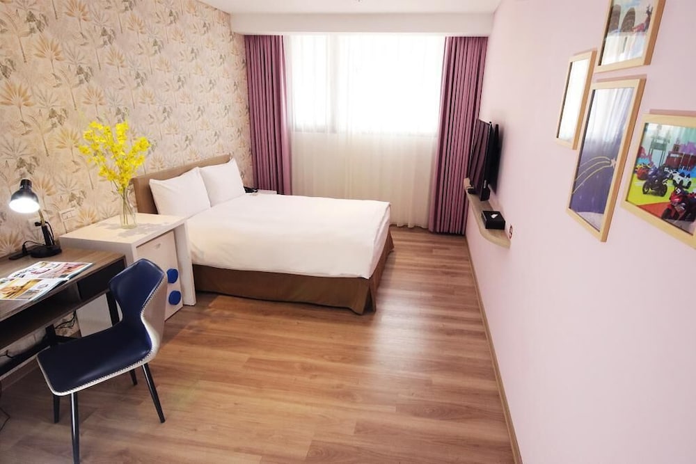 Elite Single Room
