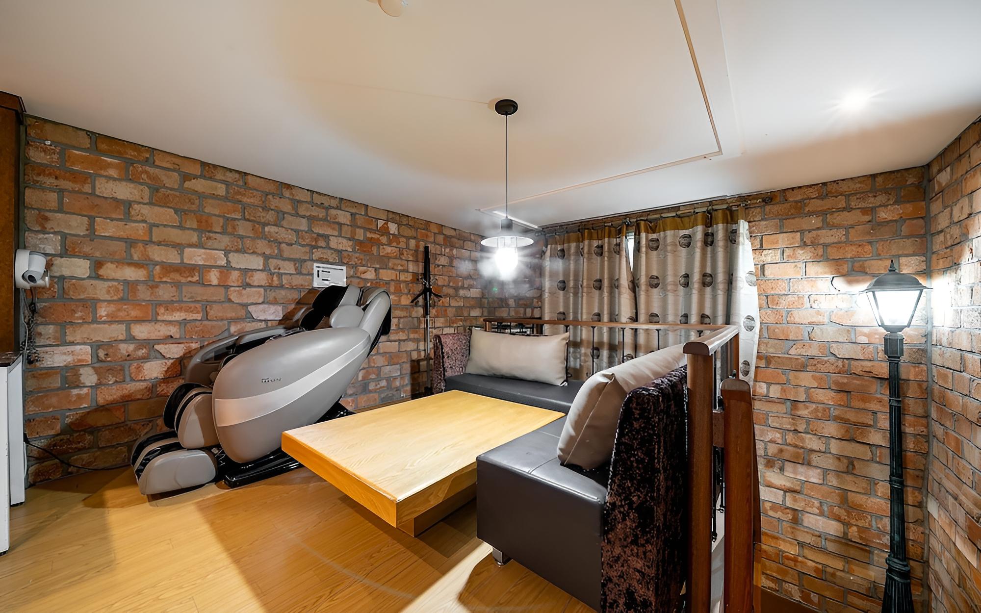 Room (VIP-Duplex) - Photo 10
