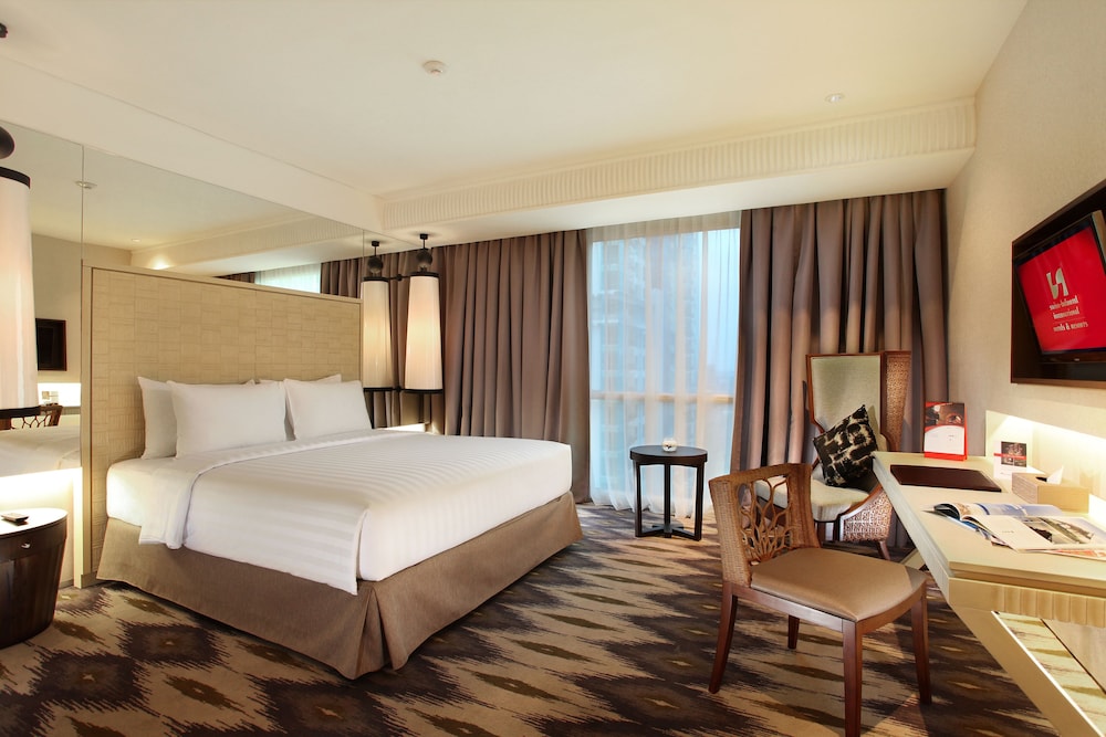 Grand Deluxe Room