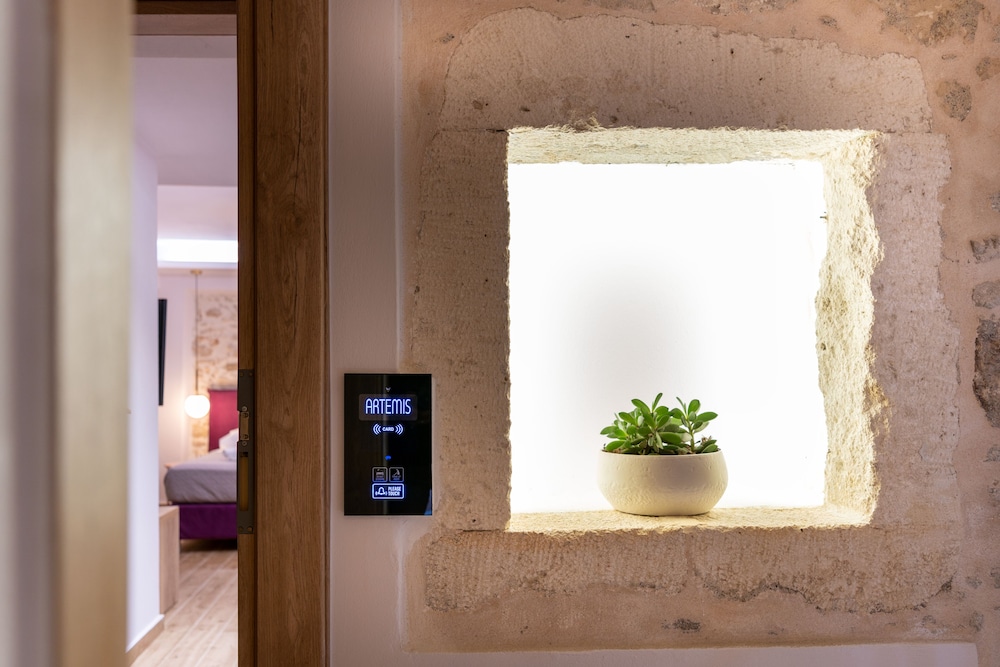 Executive Duplex, 1 Queen Bed with Sofa bed, Hot Tub