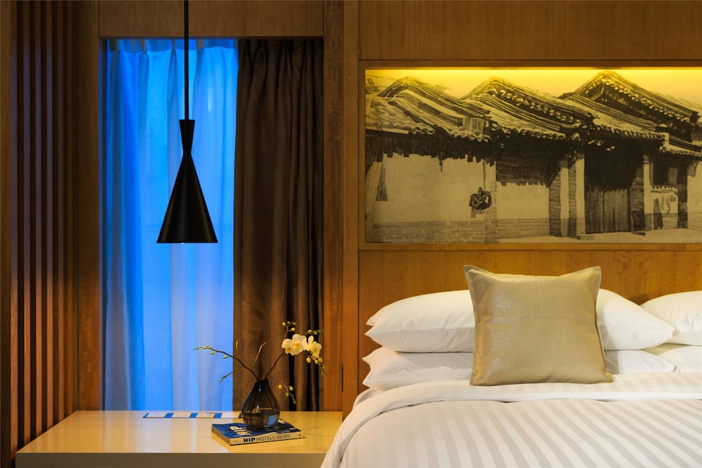 Club Room, 2 Double Beds - Photo 3