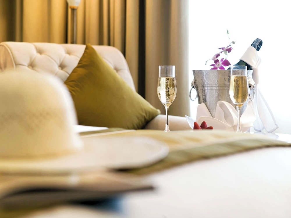 Luxury Room, 1 King Bed (Pool and Garden View) - Photo 7