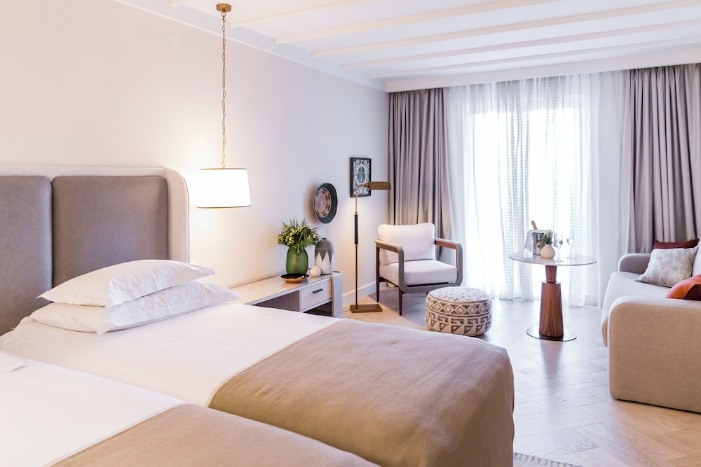 Superior Double Room +2 Sea View with Balcony - Photo 3