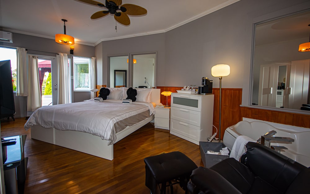 Suite photo 1