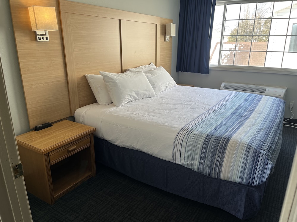 Room, 1 Queen Bed, Non Smoking photo 3