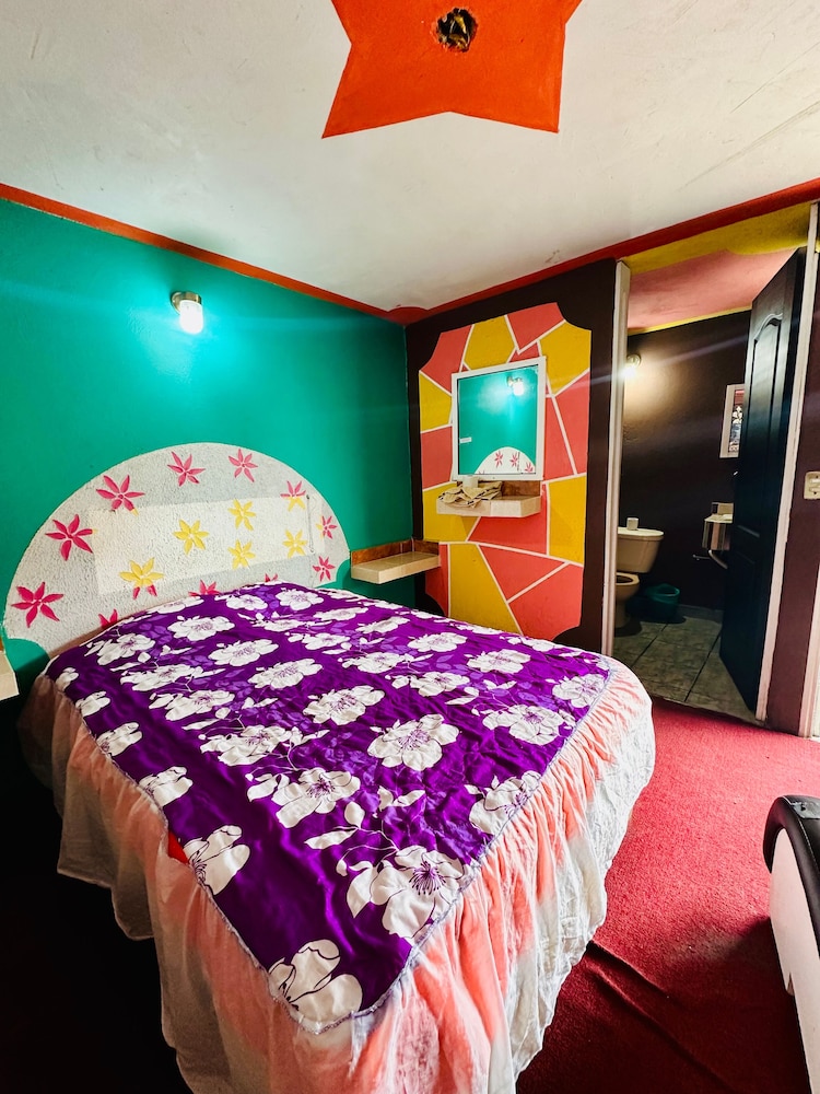 Basic Room photo 1