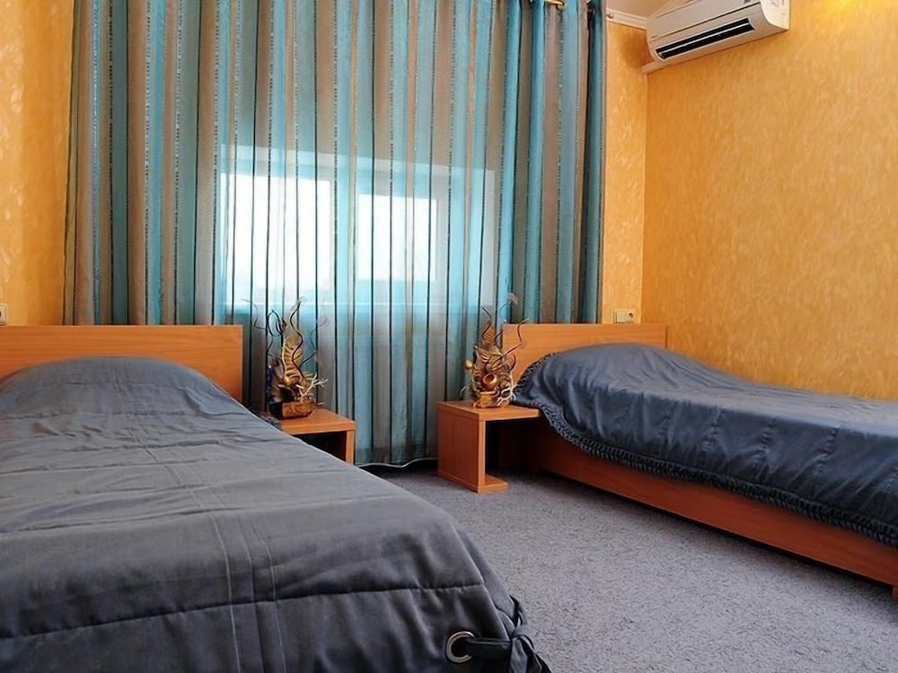 Standard Twin Room photo 1