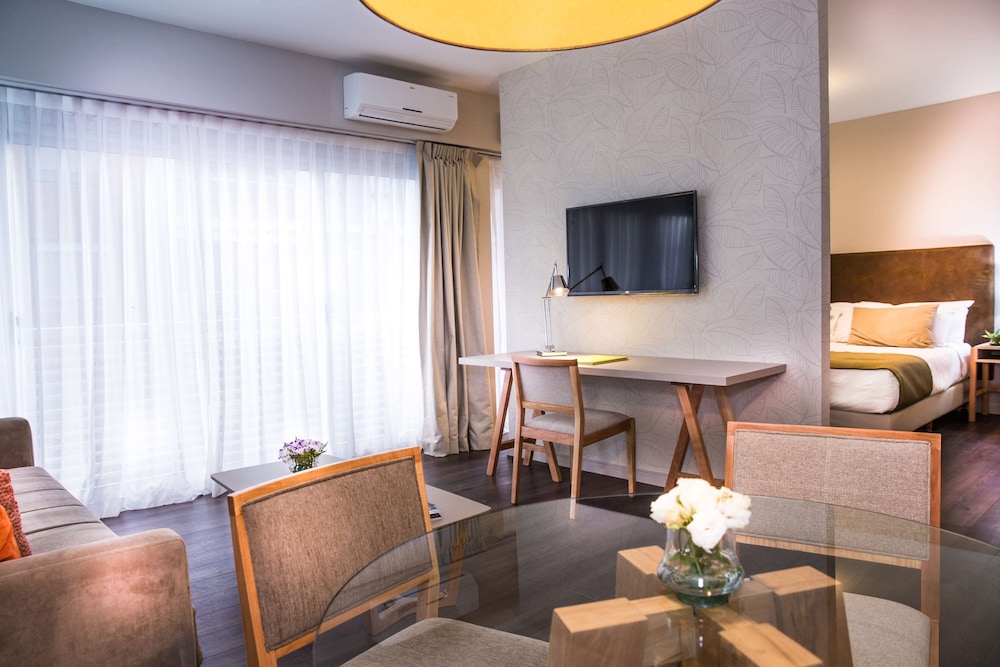 Executive Suite, 1 Queen Bed, Non Smoking