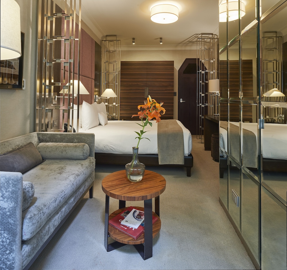 Superior Room - Photo 1