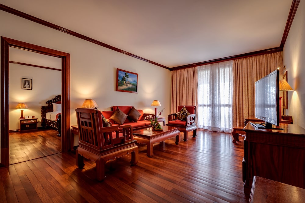 Executive Room - City View