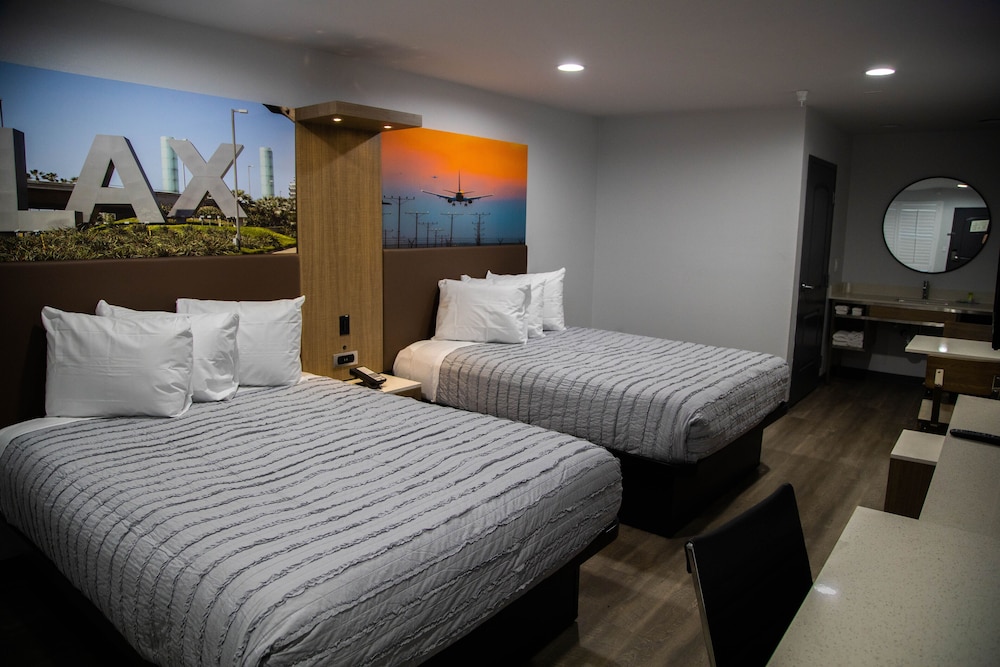Single Room, 2 Queen Beds - Photo 6