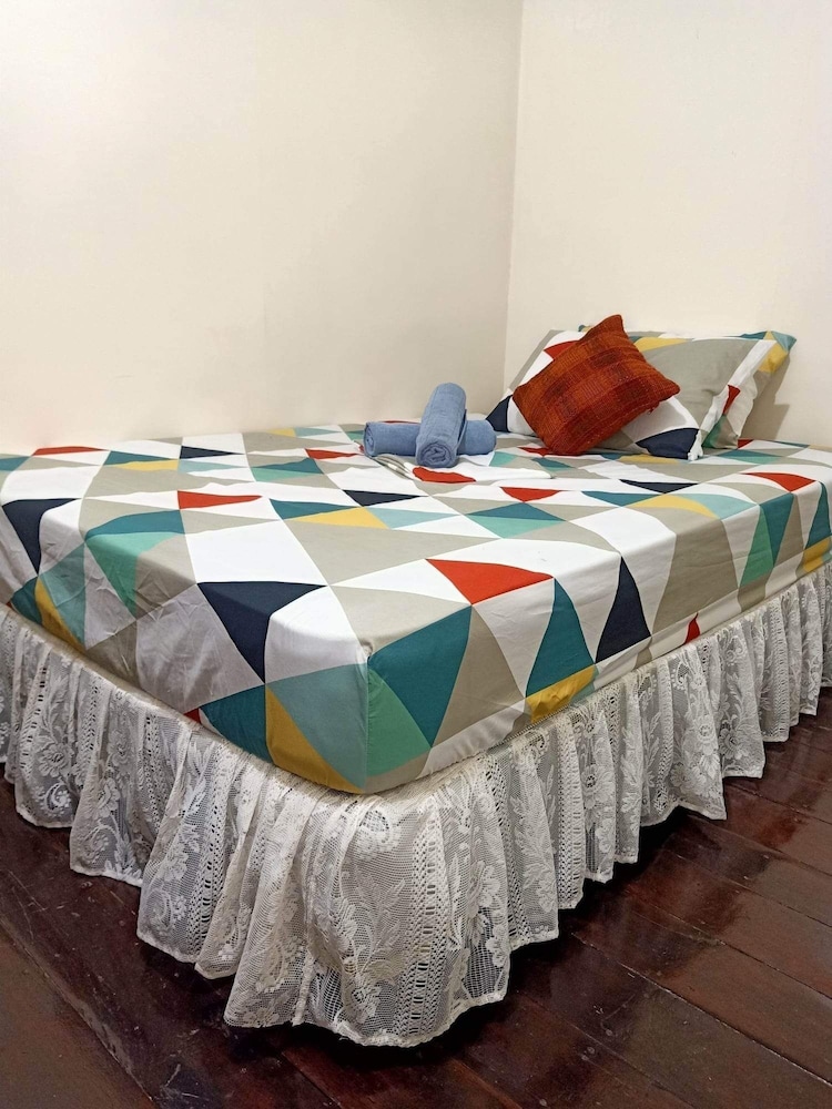 Basic Single Room, 1 Bedroom, Non Smoking, City View photo 2