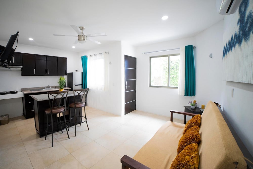 Deluxe Apartment, Multiple Beds, Kitchen photo 3