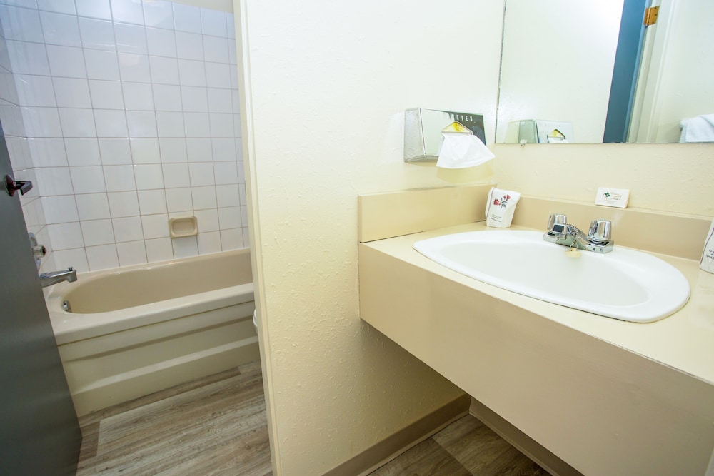 Economy Single Room photo 2