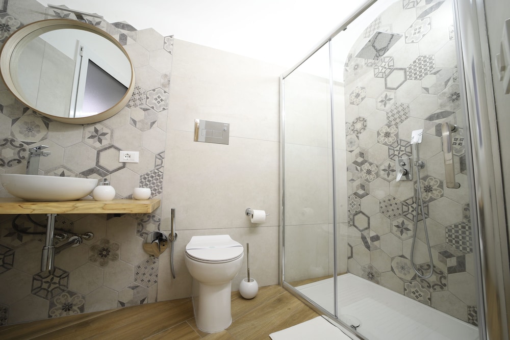 Superior Room - Photo 8