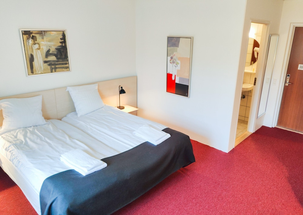 Comfort Double or Twin Room