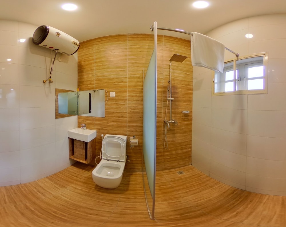 Deluxe Room - Photo 21