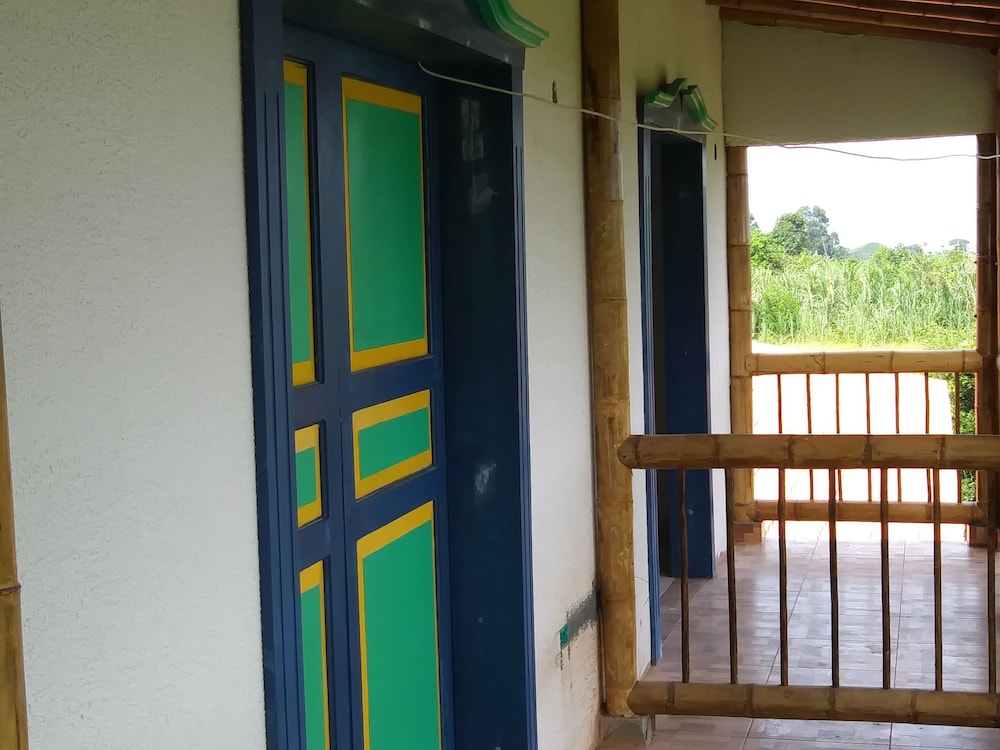 Family Triple Room photo 2