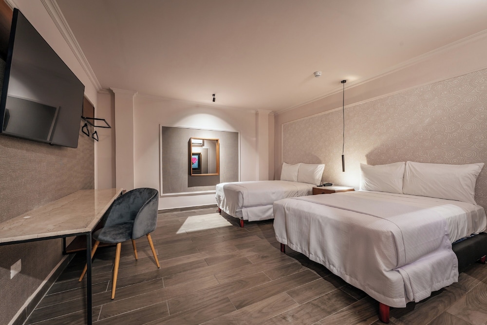 Double Room - Photo 1