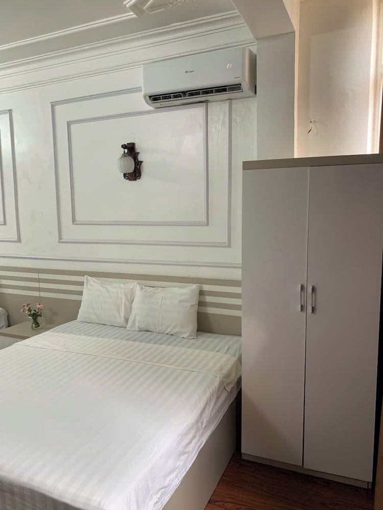 Deluxe Twin Room, City View photo 3