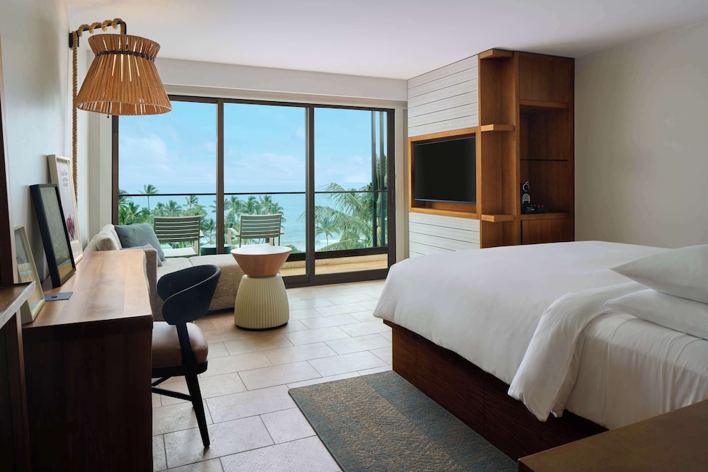 Room, 1 King Bed, Ocean View (ada)