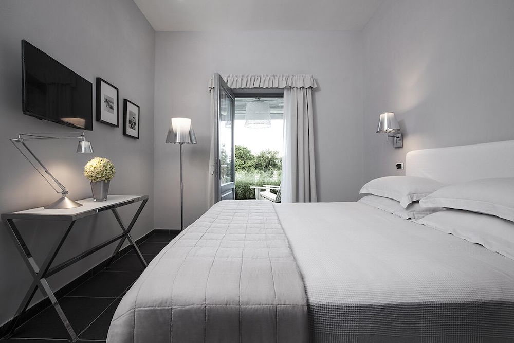 Deluxe Room, Multiple Beds