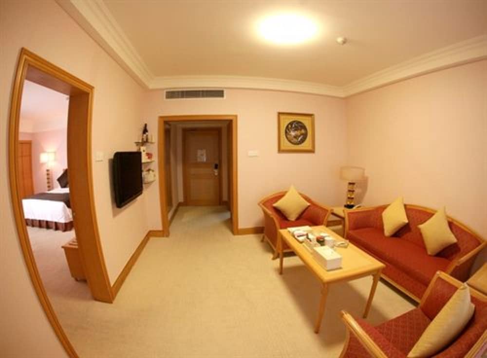 Deluxe suite-Building B photo 2