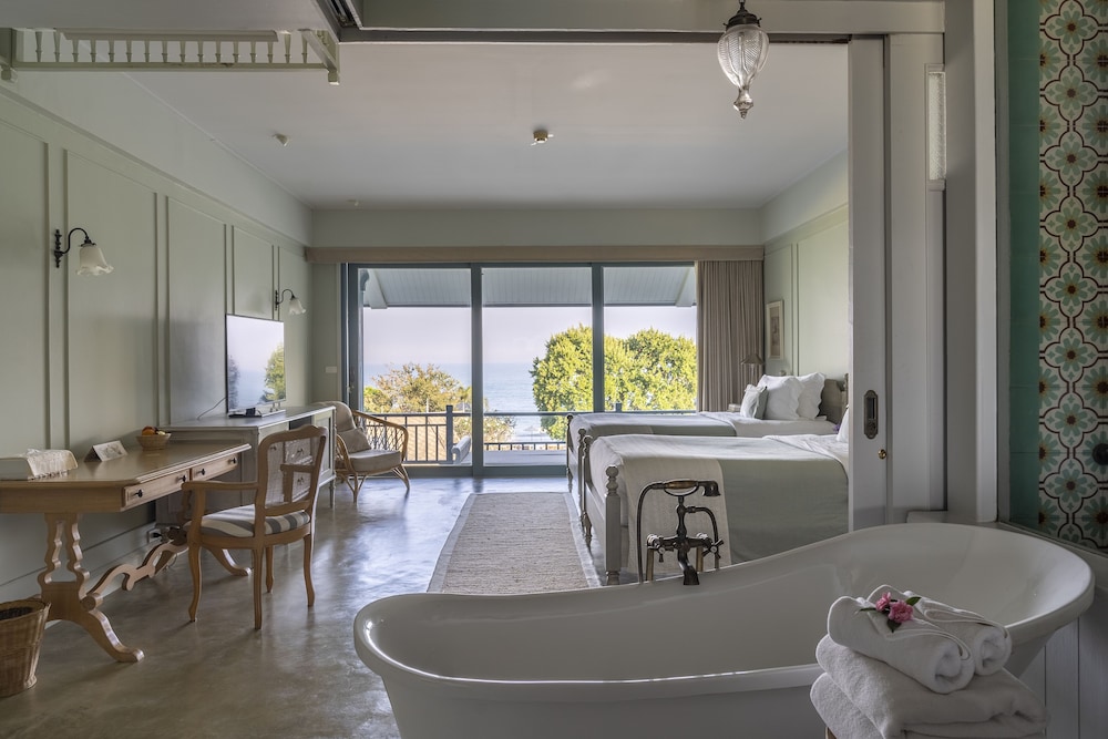 Seaside Deluxe with Sea View - Photo 3