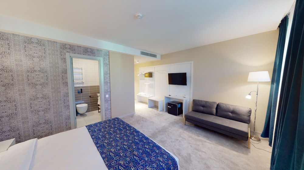 Superior Double Room - Photo 10