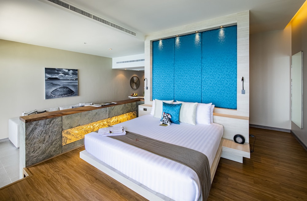 Sea View Grand Suites - Photo 2