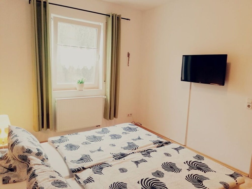Apartment photo 1