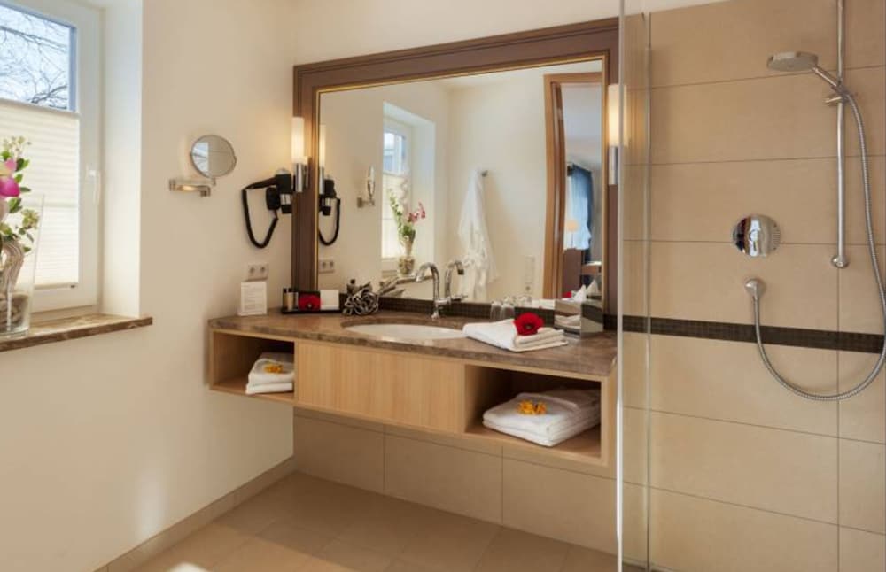 Romantic Suite photo 2