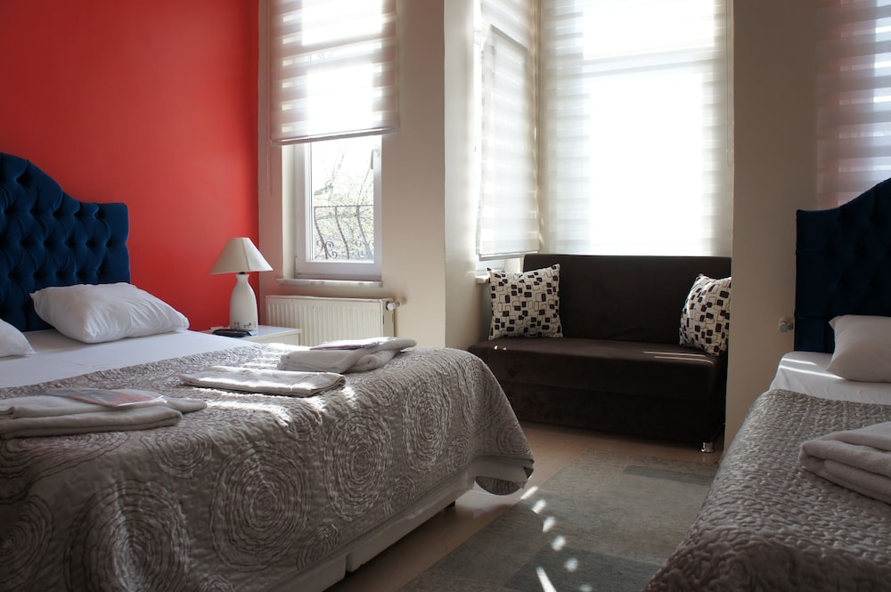 Standard Triple Room photo 1
