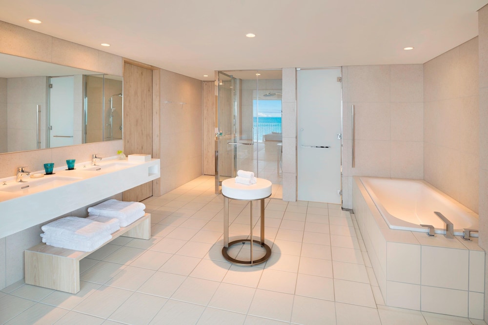 Junior Suite, 2 Double Beds photo 2