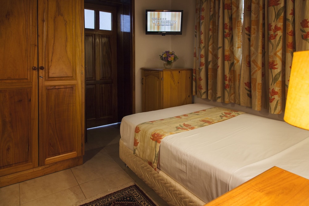 Standard Single Room, 1 Twin Bed, Garden View photo 2