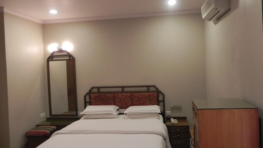 Standard Room photo 3