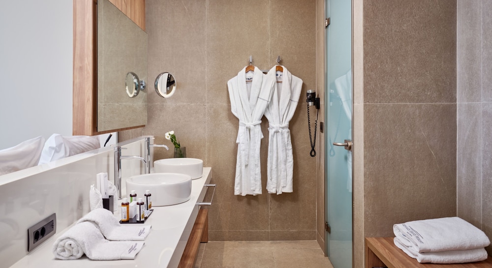 Double Room, Private Pool, Garden View