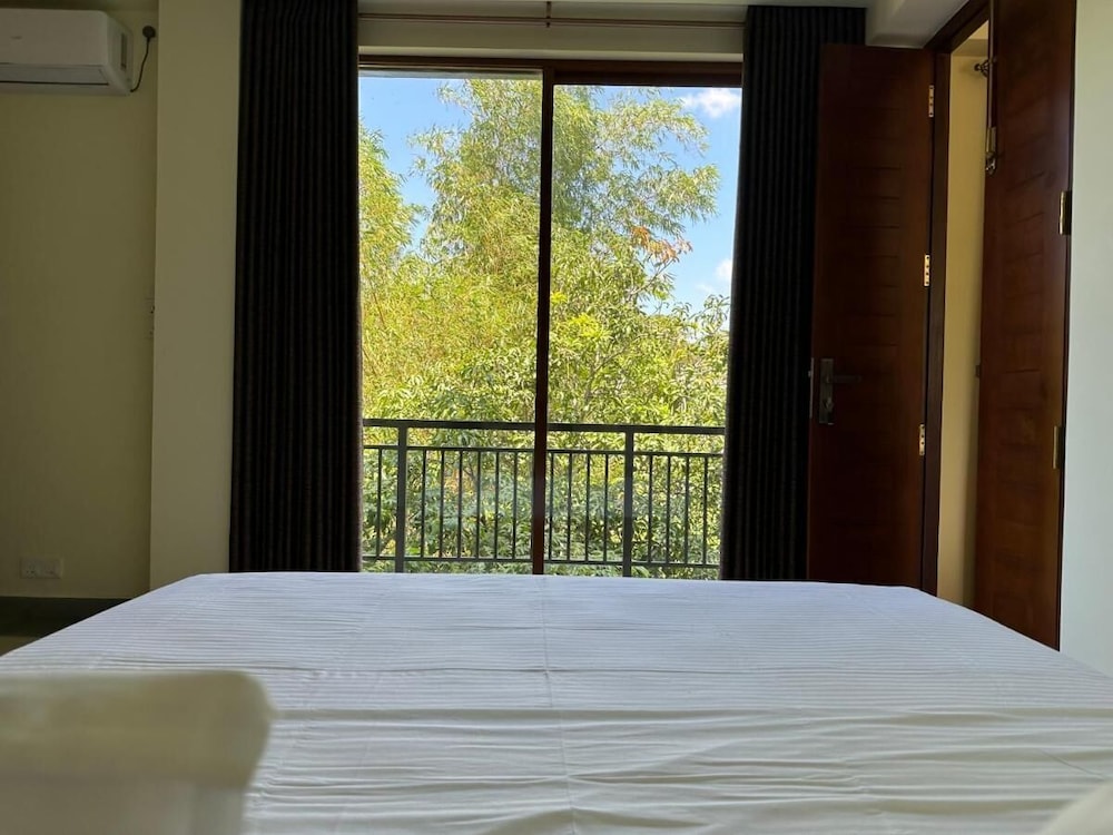 Deluxe Double Room, 1 Bedroom, Balcony, City View