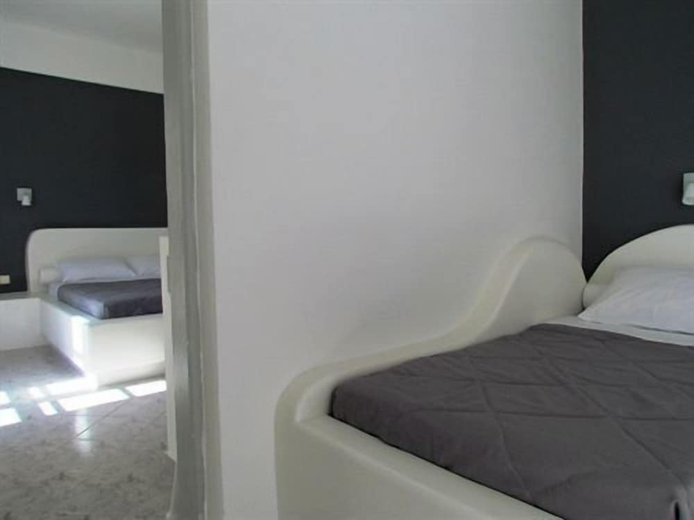 Triple Room - Photo 3