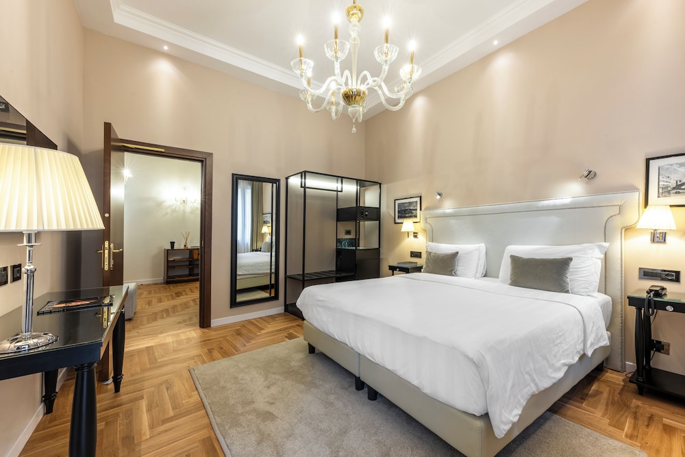 Deluxe Triple Room, Annex Building photo 3