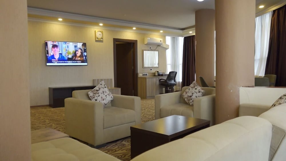 Executive Suite photo 1