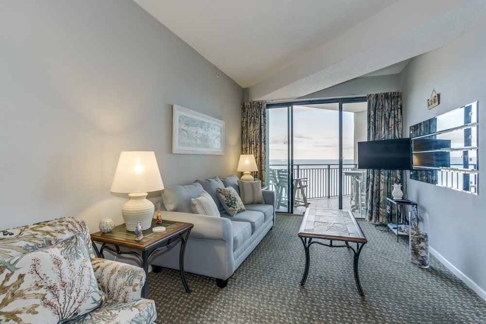 Signature Condo, 2 Bedrooms, Balcony, Ocean View