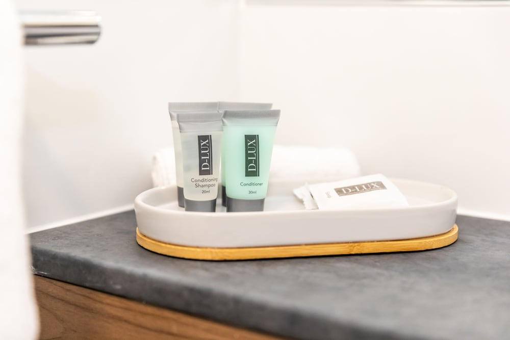 Queen + Single Room with Ensuite