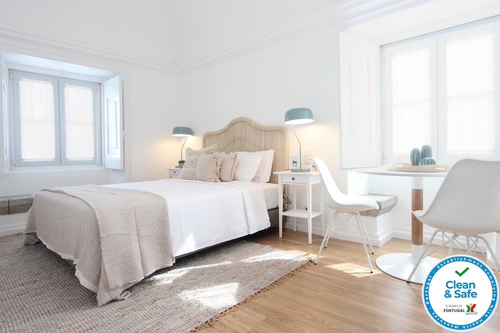 Standard Double Room (King)