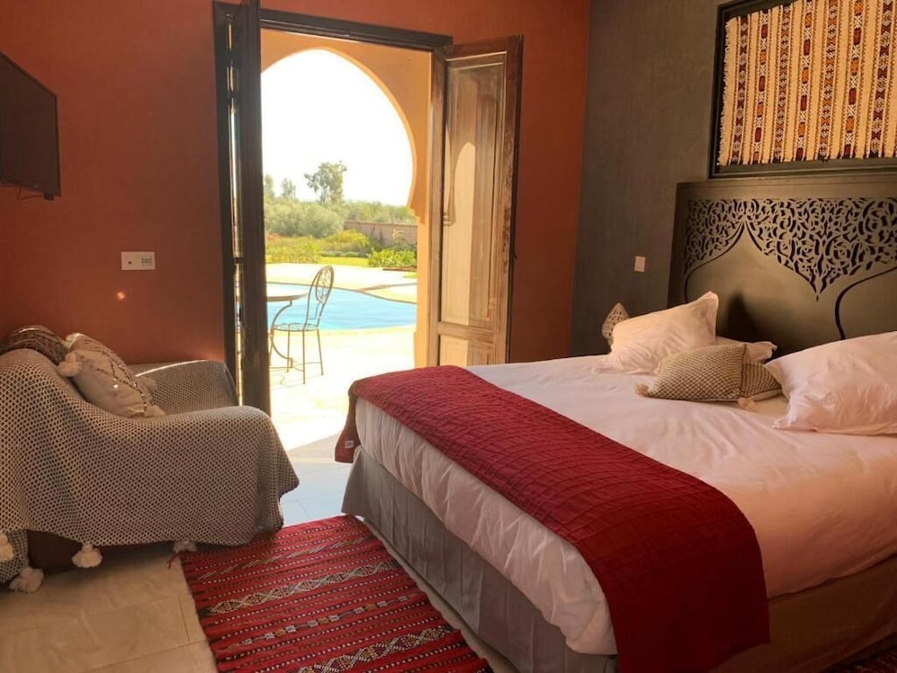 Luxury Double Room, Pool View
