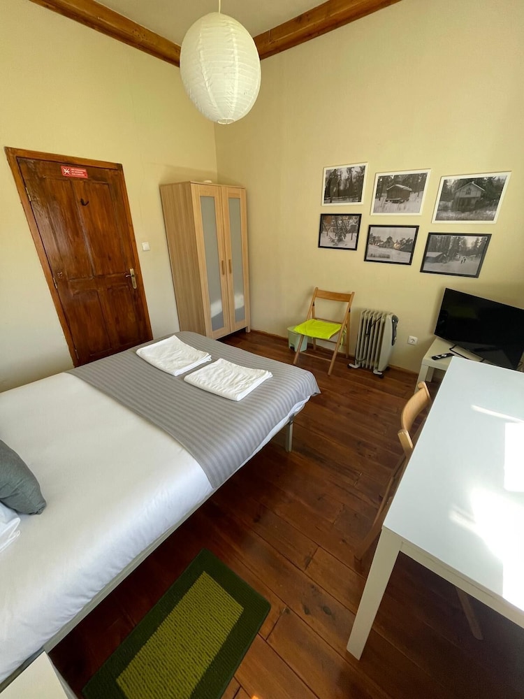 Double Room - 2 Single Beds photo 1