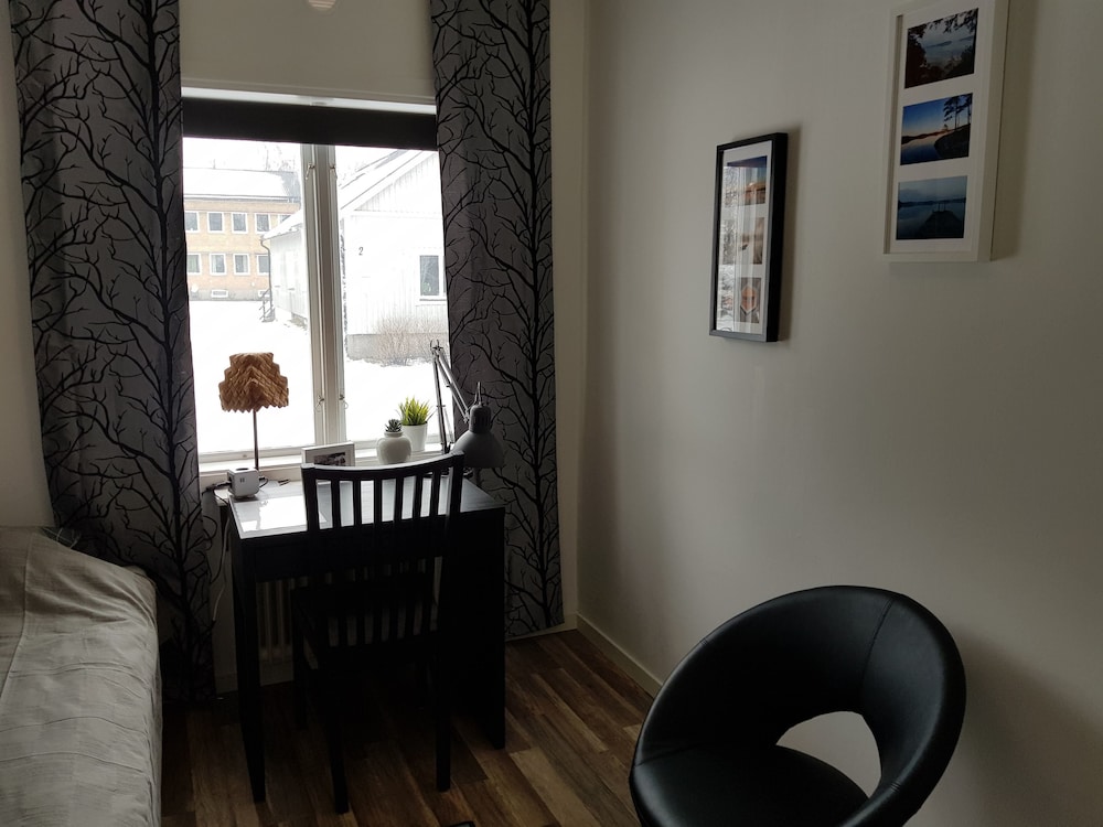 Single Room, 1 Bedroom, Shared Bathroom, Garden View photo 2