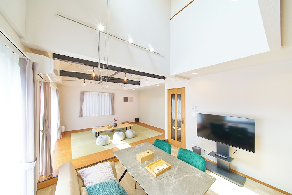 Family Apartment photo 1